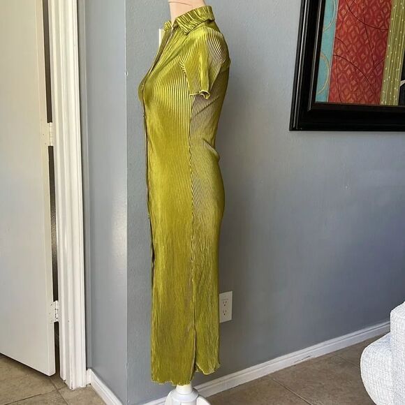 Fitted Olive Green  Dress - Picture 3 of 7